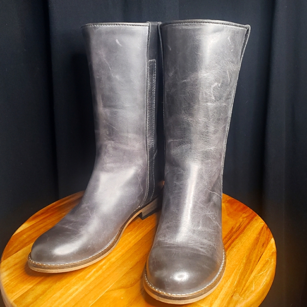 Ivylee 'Simone' Boots in Gray - Euro 36 - Youth/Big Kids 3.5 or Women's 5.5 -6